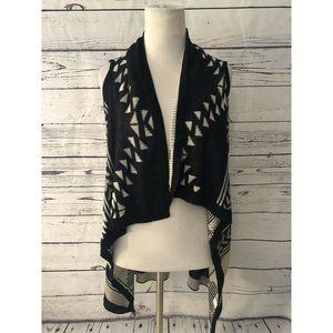 MagNolia's Open Sweater Vest Cardigan Sz L Sleeveless Black Draped Aztec Print